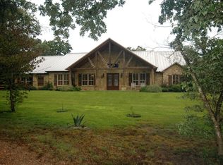 2009 Hillview Rd, Bellville, TX 77418