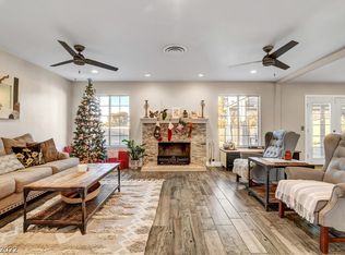 2280 Bluegrass Ln, Las Vegas, NV 89123