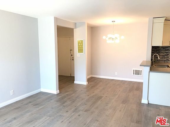 4th image of 360 S Euclid Ave Unit 315