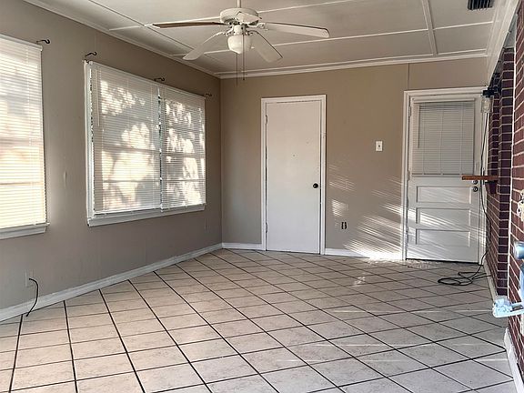 2nd image of 2250 Reve Dr