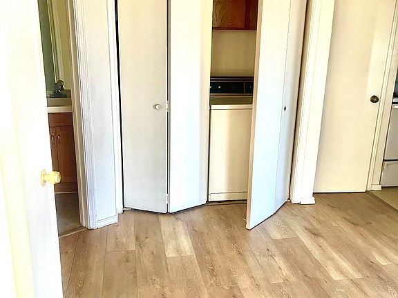 2nd image of 9520 Royal Ln APT 306