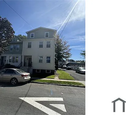 368 Myrtle Ave — Photo 1