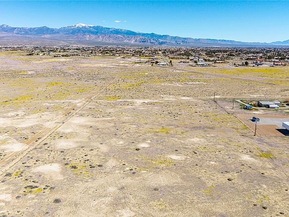 5th image of 2331 W Flamingo Rd