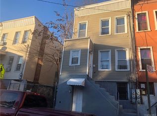 1799 Mansion St, Bronx, NY 10460