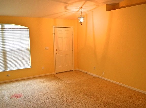 2nd image of 3703 Lee Blvd