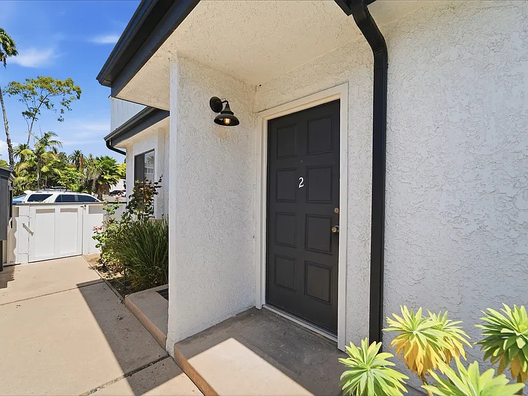 1518 Marcelina Ave #2 — Photo 6