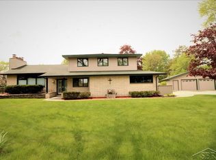 2275 Richard Ave, Saginaw, MI 48603