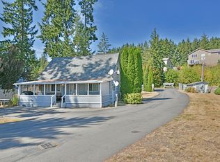 651 NE Gladwin Rd, Belfair, WA 98528