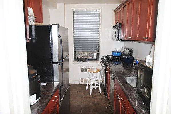 Sold by Homesite Realty Inc. | media 6