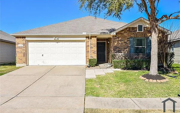 21430 Veneto Hills Ct — Photo 1