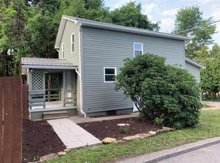 353 S 14th St, Indiana, PA 15701