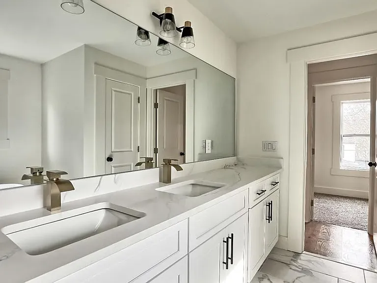 825 Beryl St SW — Photo 10