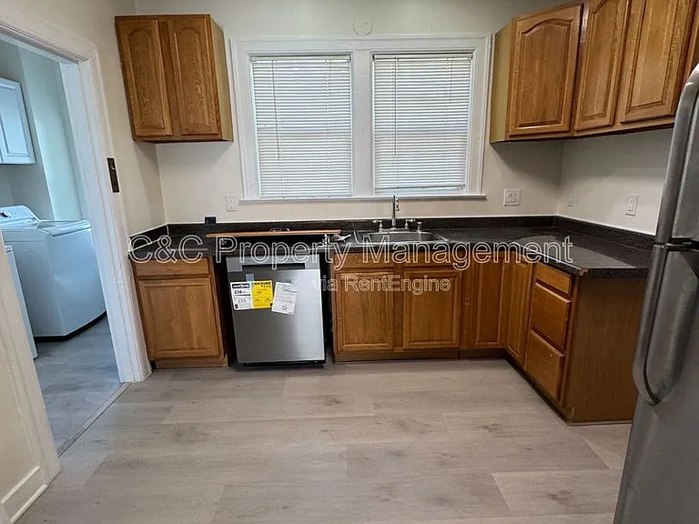 1140 West St — Photo 6