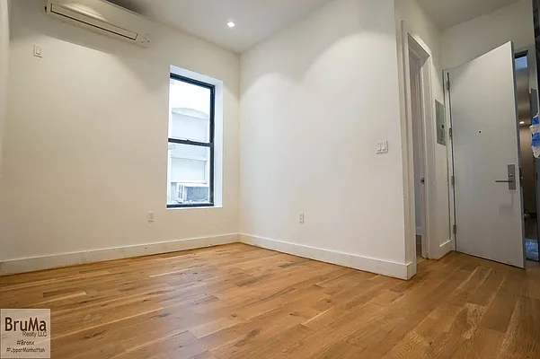 Rented by Bruma Realty LLC | media 29
