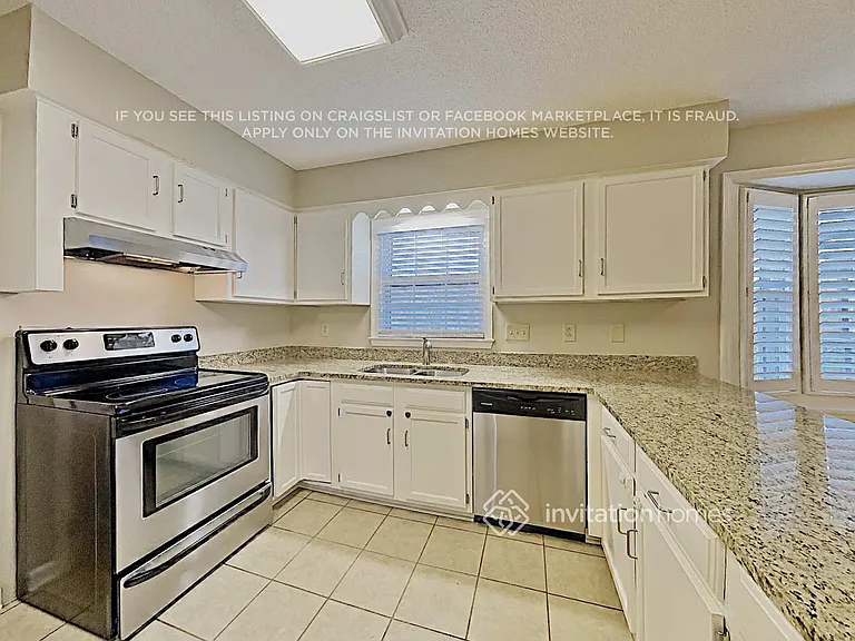 9629 Stoney Hill Ln — Photo 11