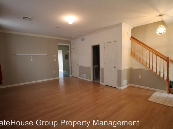 1719 N 3rd St, Harrisburg, PA 17102