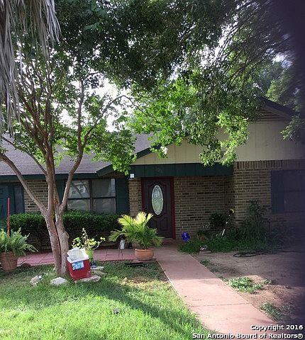 1st image of 1011 Peach St