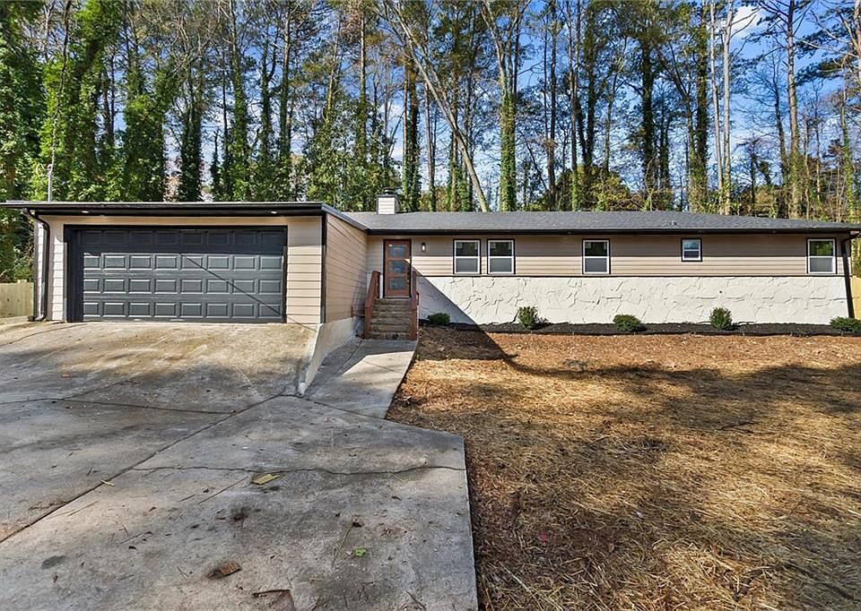 1st image of 2950 Concord Dr