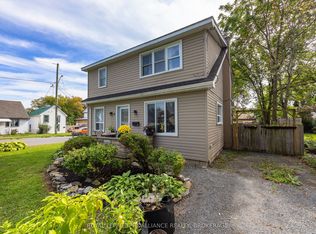 2 Dunkirk Ave, Kingston, ON K7K2H4