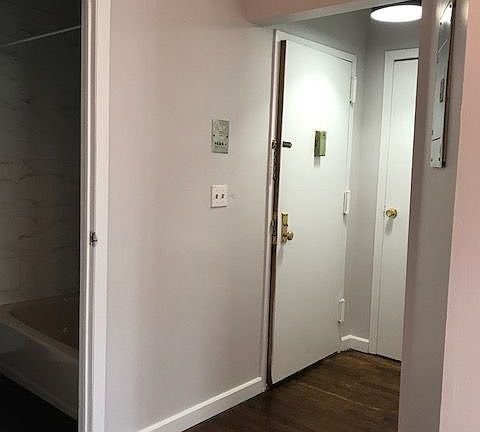 4th image of 159 Hancock St #3A