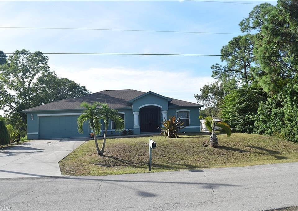 1st image of 4305 Douglas Ln
