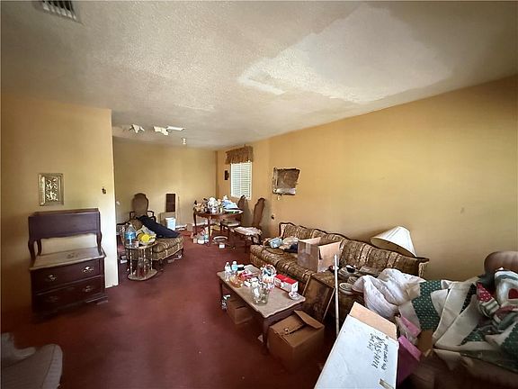 5th image of 6102 Lorma Rd