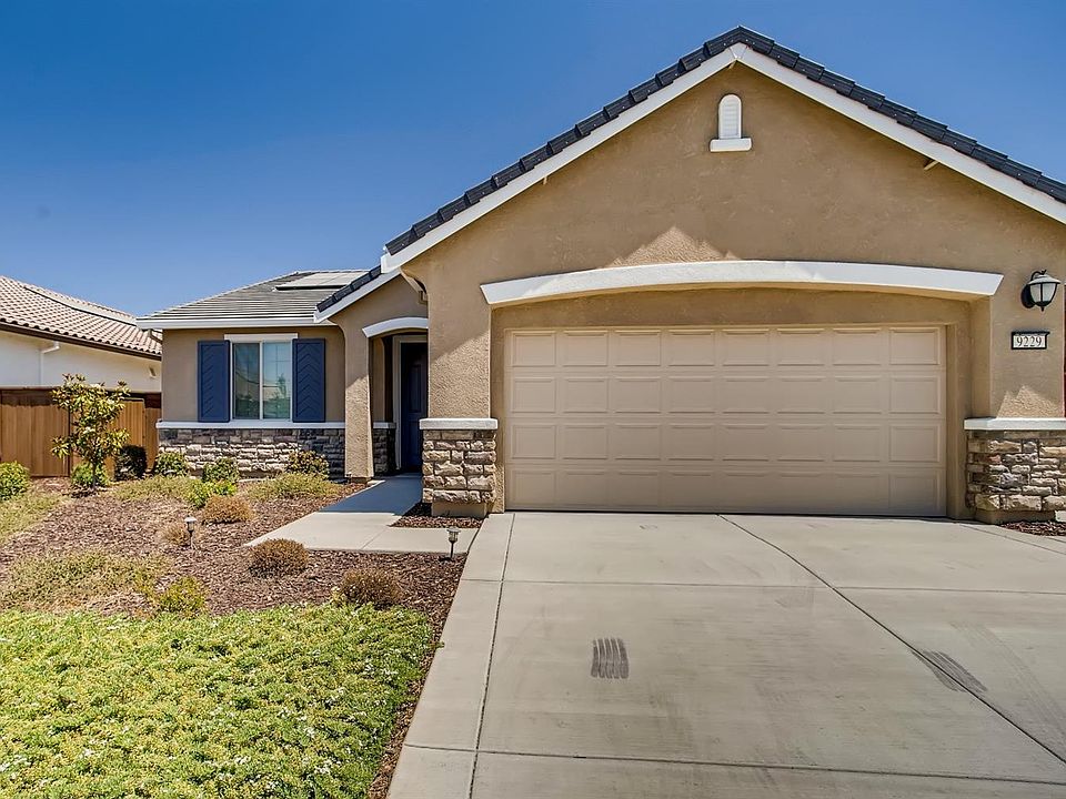 1st image of 9229 Summer Holly Way