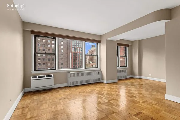 Sold by Sotheby's International Realty | media 2