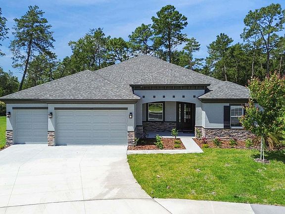 Strabane new construction quick move-in front centered view 1143 Kelsa Anne Dr in Spring Hill, FL at