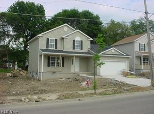 935 Moeller Ave, Akron, OH 44307