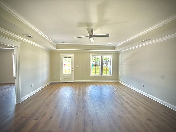 3rd image of 107 Morgan Pl