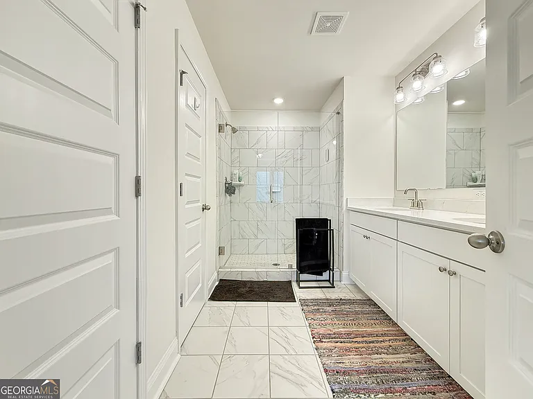 1160 Kendron Ln #16 — Photo 23