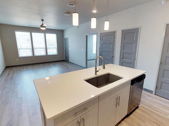 2nd image of 3315 Aurora Ave Unit 201