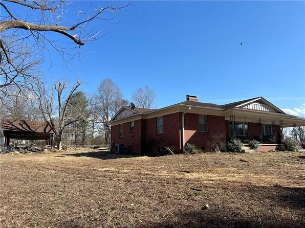 2150 Us Highway 158, Mocksville, NC 27028