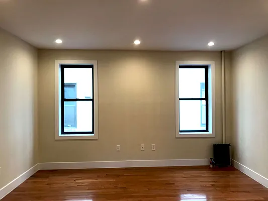 Rented by Vass Stevens Group | media 31