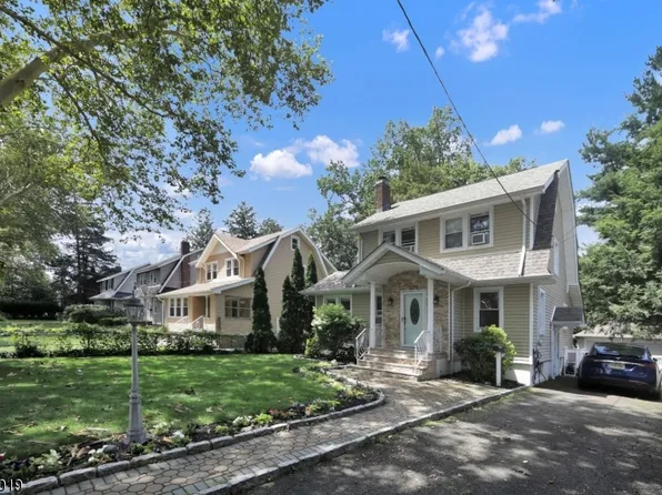 1172 Margaret Street, Teaneck, NJ 07666