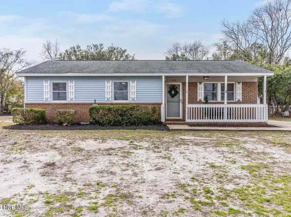 209 Cathay Road, Wilmington, NC 28412