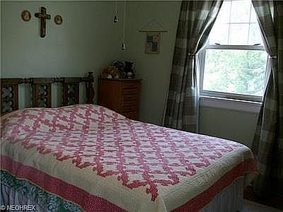 5th image of 2105 Olive Ave