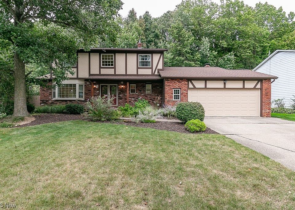 1st image of 5731 Grovewood Dr