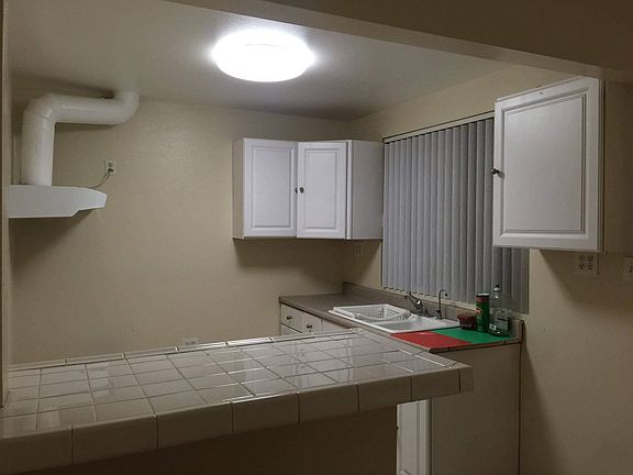 2nd image of 20823 Normandie Ave