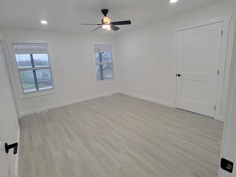 116 Boatman Rd — Photo 3