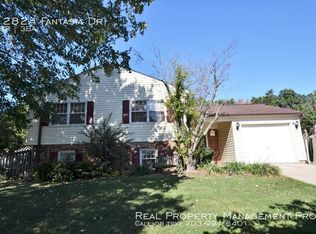 12824 Fantasia Dr, Herndon, VA 20170
