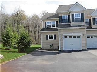 1st image of 147 Pinebrook Dr
