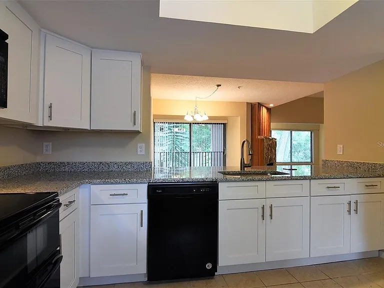 1068 E Michigan St #B — Photo 13