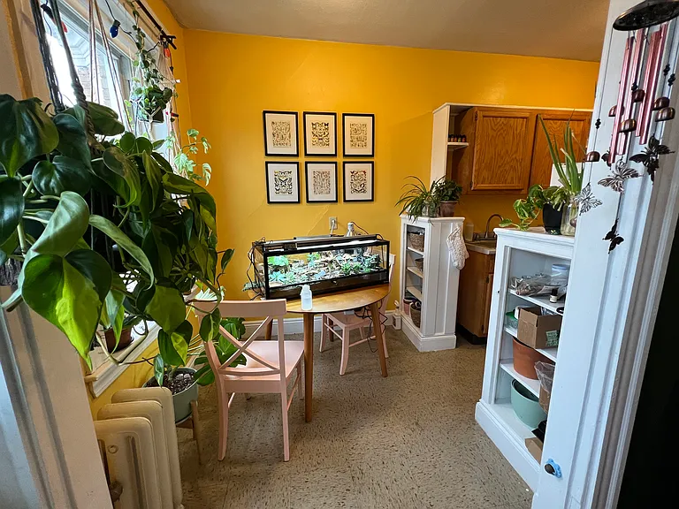 232 Kelton St #18 — Photo 6