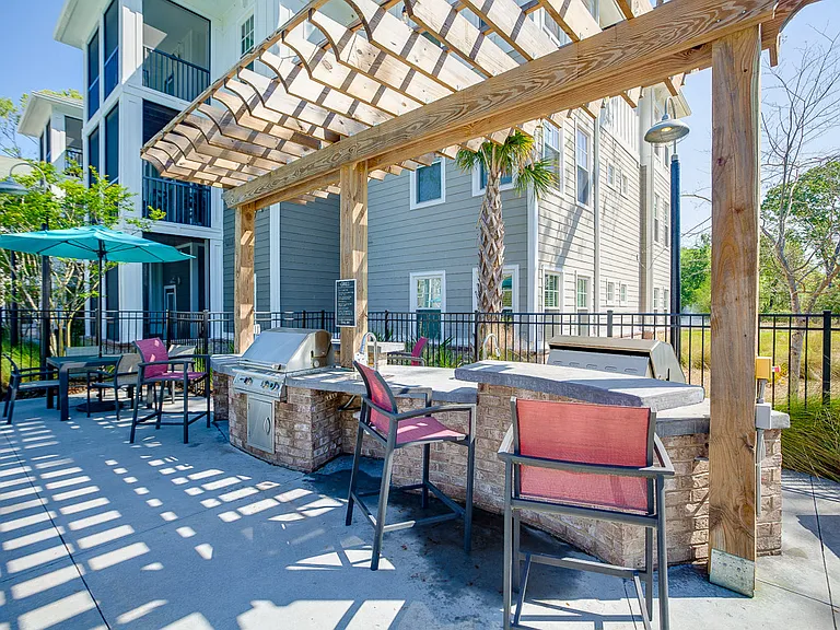 Proximity Residences Charleston — Photo 3