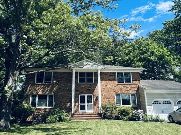 10 Dickens Ct, Morris Twp., NJ 07960