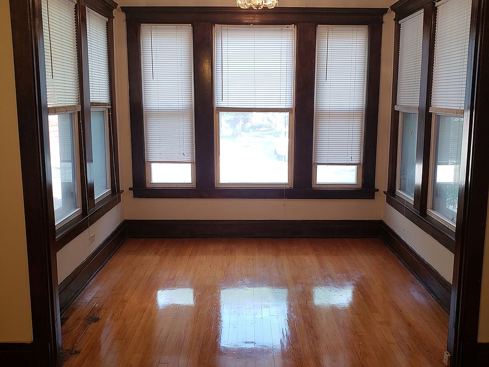 1st image of 5836 N Glenwood Ave #1N