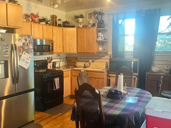 (undisclosed Address), Emmaus, PA 18049