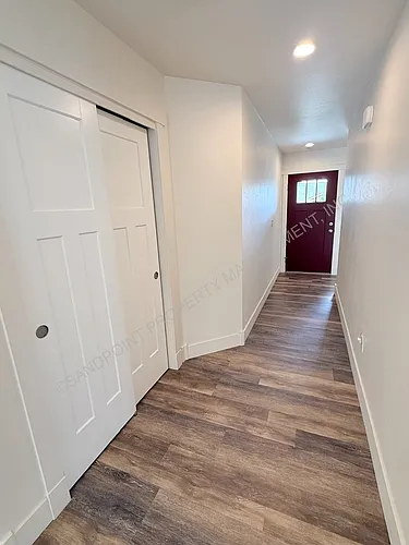 1616 Mosshart St Photo 1